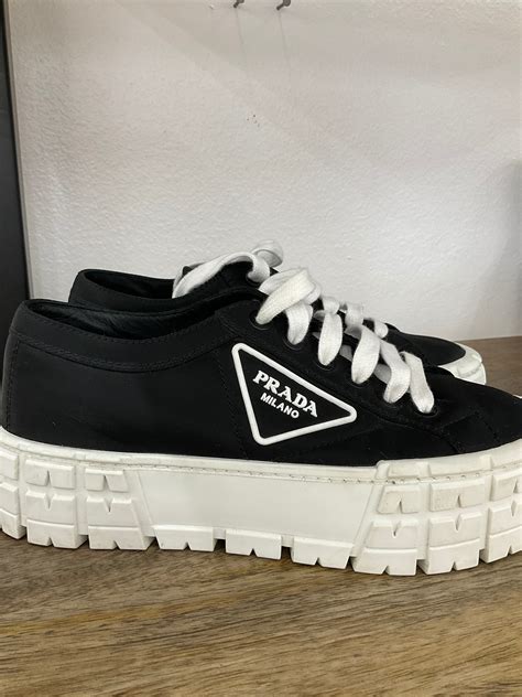 prada dunkelgrün damen|prada sneakers for women.